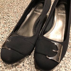 Impo stretch ladies dress shoe
